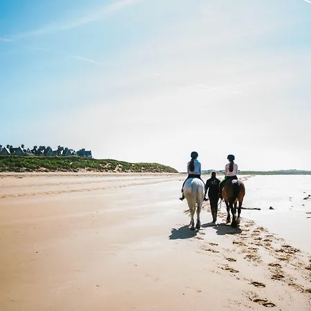 Trump International Golf Links & Ireland دونبيغ