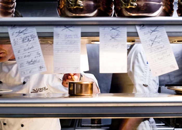 Trump International Golf Links & Ireland דונבג